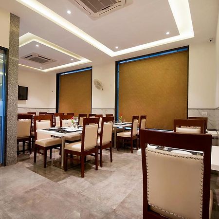 Hotel Z Suite-Near Delhi Airport New Delhi Exterior photo