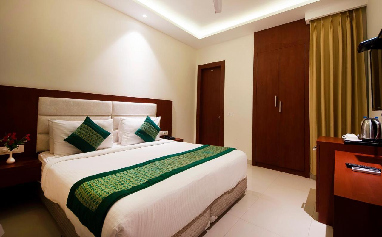 Hotel Z Suite-Near Delhi Airport New Delhi Exterior photo